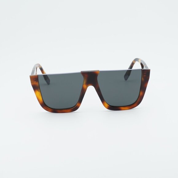 Fendi FE40136I 53A Sunglasses Havana Shield Frame, Grey Lenses main image 4